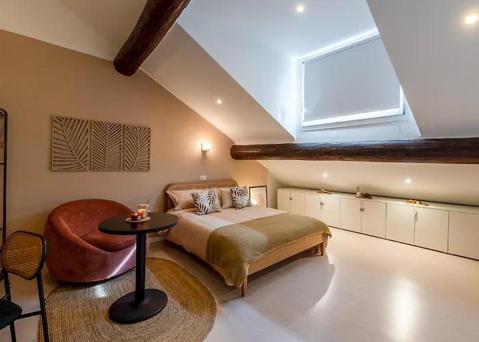 In Porta Venezia At 5 Min From Station *