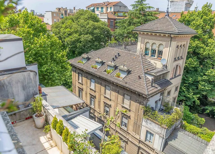 Penthouse With Terraces, Jacuzzi & Garage