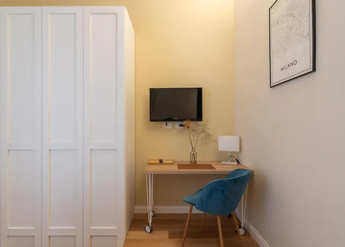 Designer In A Unique Setting Near M2 - Berra 10 Milano