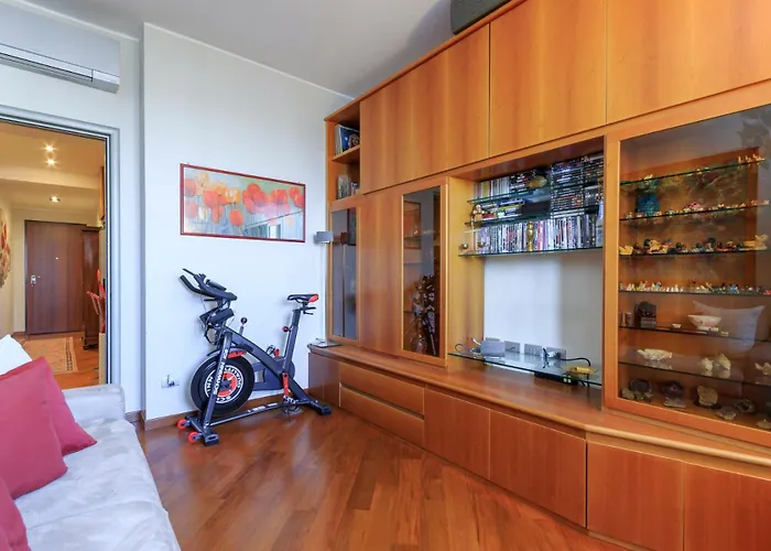 I-host - Scheiwiller 1 * Милан