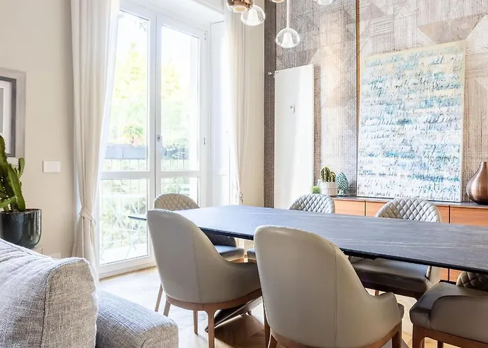 Design Nearby Duomo * Milán