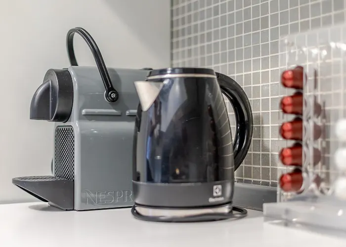 One Bedroom In The Heart Of *