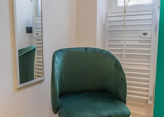 Bold Corner - Authentic District Close To Center Apartment Milan
