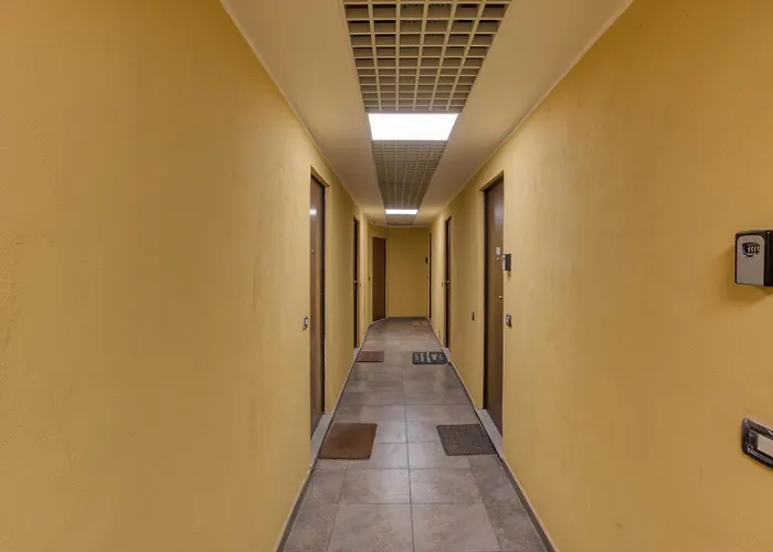 Easylife - - Montenero 29 F - Porta Romana Apartment