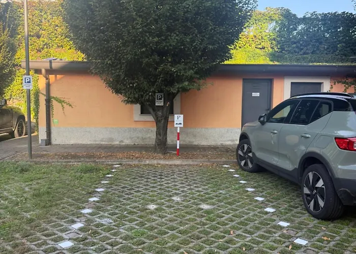 Luxury House In Pietrasanta 140 Mq דירה *
