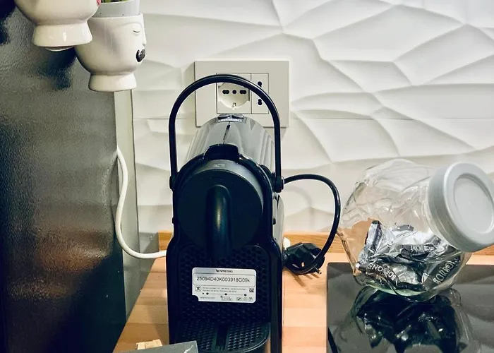 Mylo's -15 Minutes From The Duomo, Ieo, Prada Milán