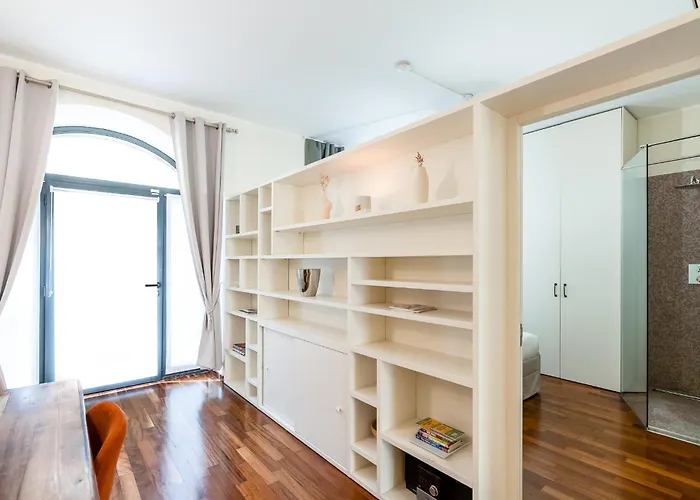 Exclusive Loft With Private Garden In Center At Navigli - 10min To Duomo شقة *