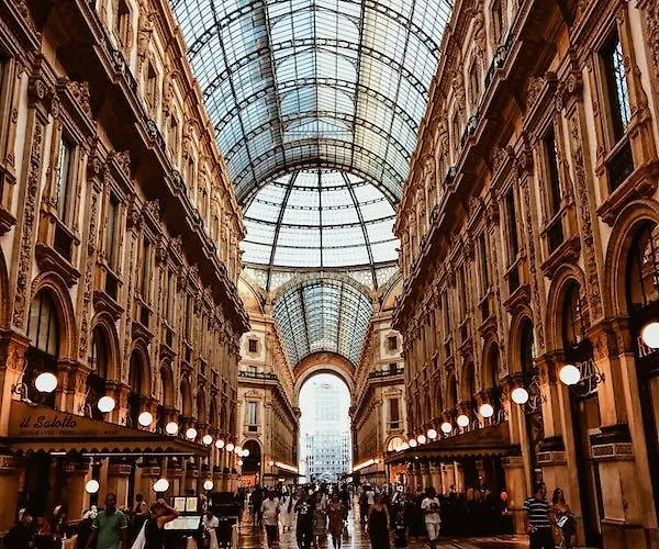 Dream Brera ميلان