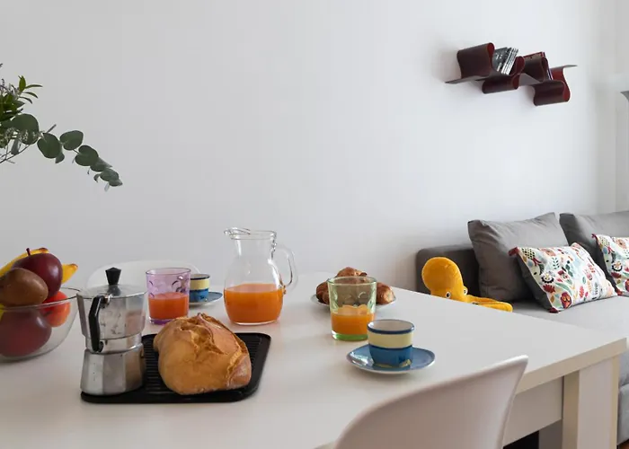 شقة Italianway Easy - Papiniano 38 *