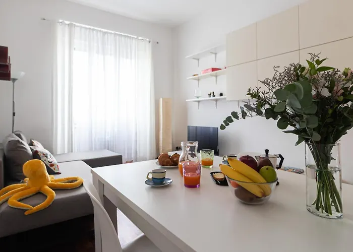 Italianway Easy - Papiniano 38 * ميلان