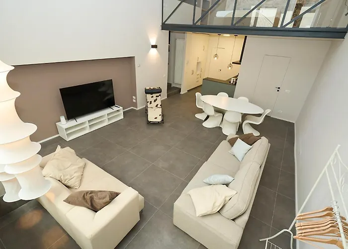 Daire Navigli-duomo, Luxury Modern Loft Milano