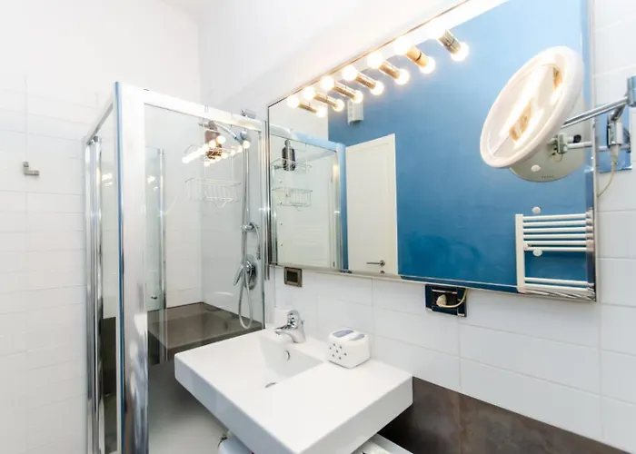 Corso Chic Street, Porta Garibaldi, Stazione Centrale, Nel Cuore Della Di *