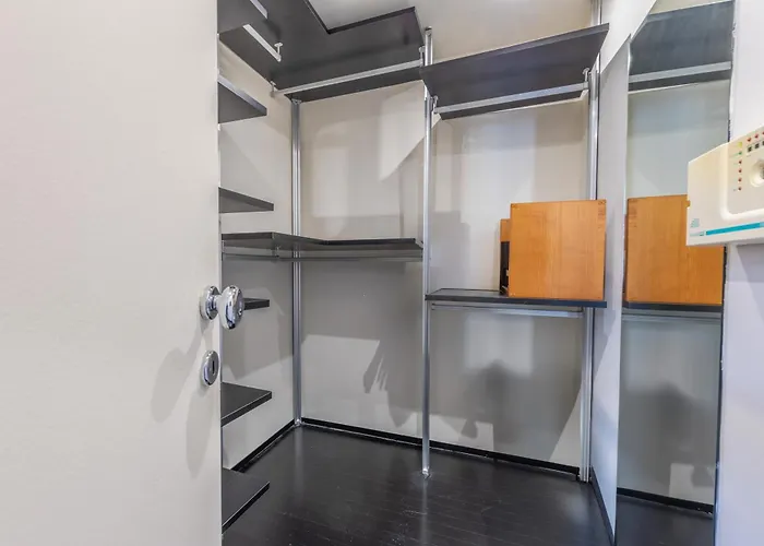 Penthouse With Terraces, Jacuzzi & Garage