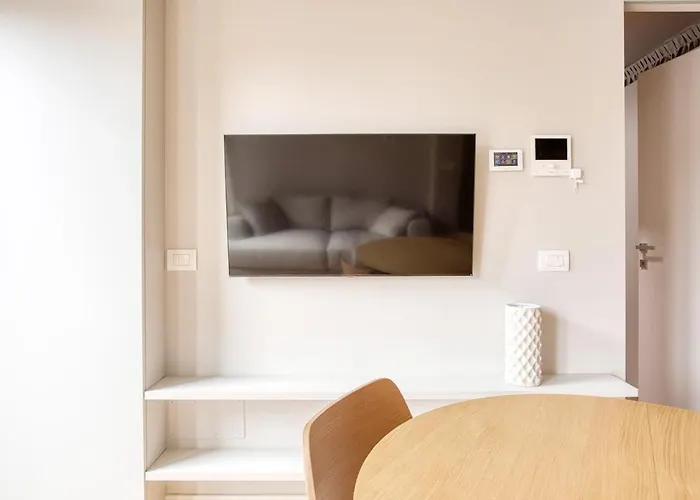 - Bixio 17 P4 - Porta Venezia Апартаменты Милан