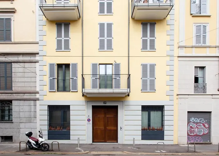 - Bixio 17 P4 - Porta Venezia Апартаменты *