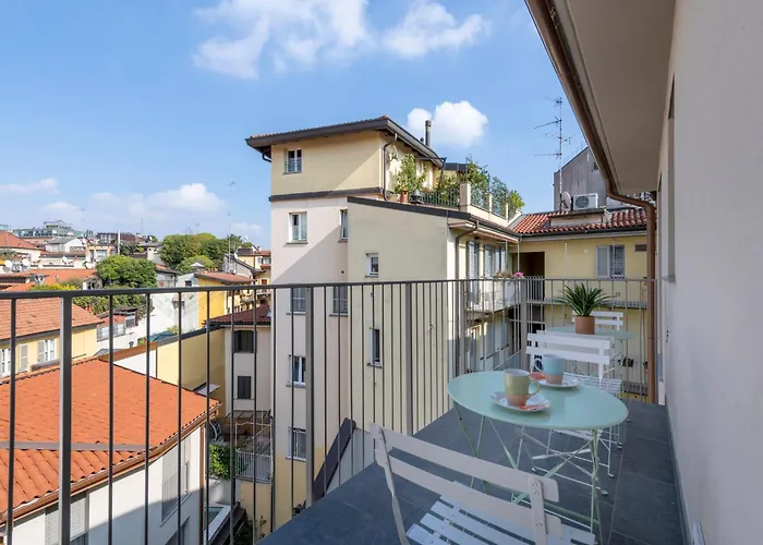 Fabbri Palace - B Milano