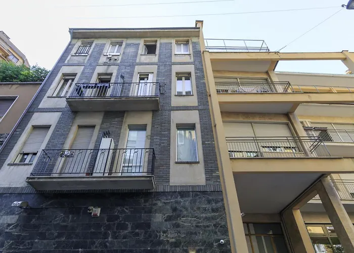 Cerva - Cozy 1 Bedroom With Balcony In San Babila By Rentopolis