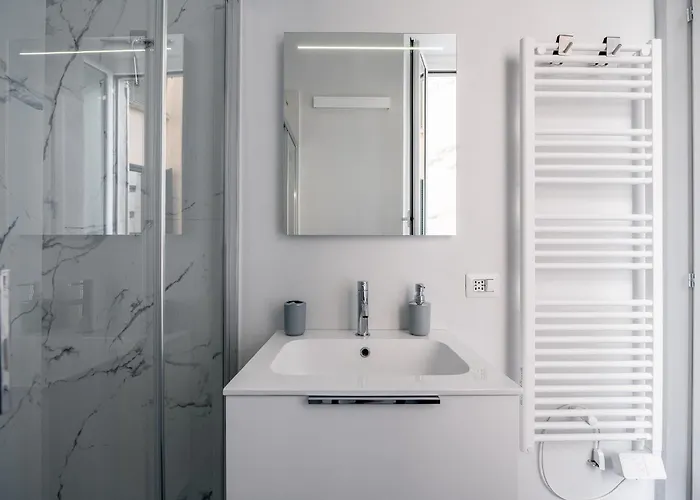 Design 4min To Metro, 15min Centrale, 25min Duomo Apartman Milánó