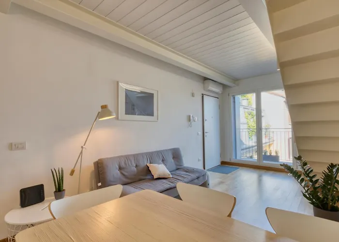 I-host Porta Romana Rooftop - Vannucci *