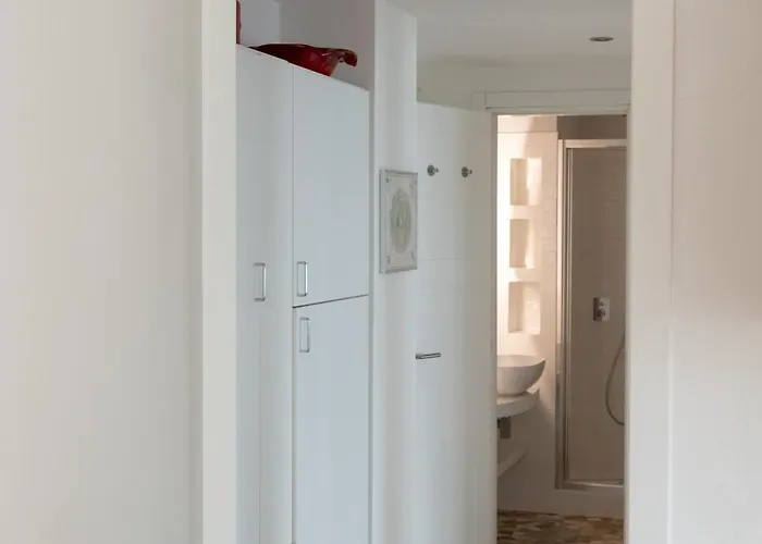 Apartment Cozy Two Bedrooms Fiera - Mirable Pm