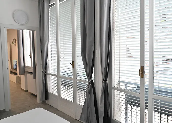 アパート Dabpartment Metro Lambrate - Spazio E Confort