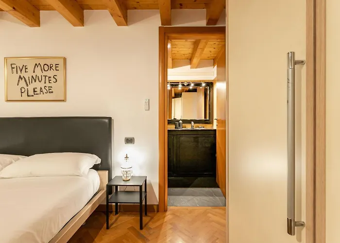 Lunigiana Sondrio - Villaggio Dei Giornalisti Apartmán *