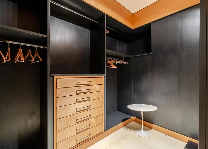 Breraprivata, Con Giardino E Jacuzzi Ad Uso Esclusivo - *