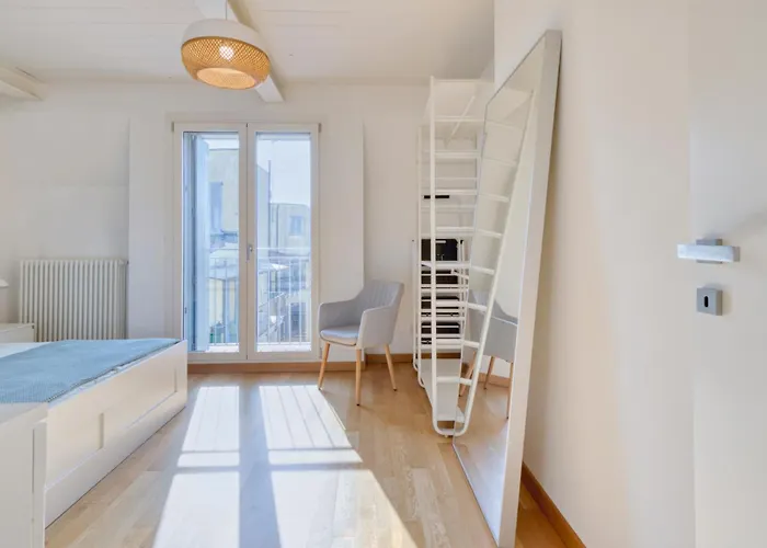 I-host Porta Romana Rooftop - Vannucci Lägenhet