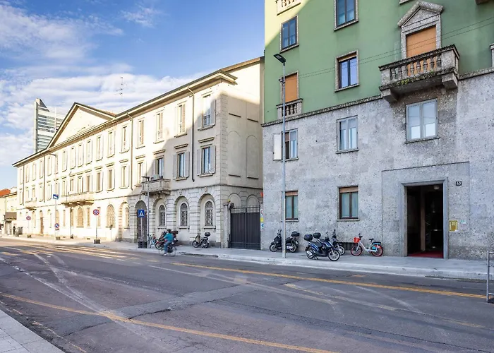 Design Nearby Duomo * Milán