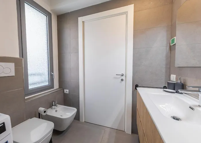 Cadorna House In * Milano