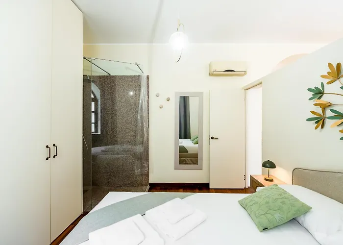 Apartman Exclusive Loft With Private Garden In Center At Navigli - 10min To Duomo *