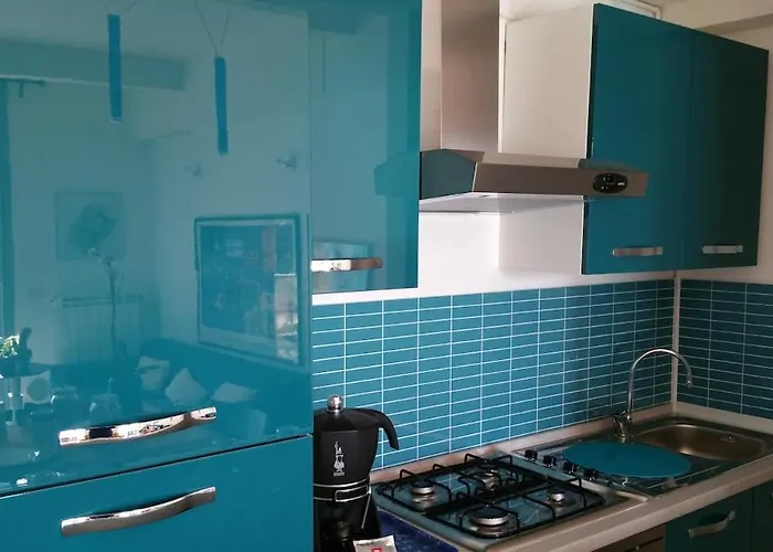 Bright And Lovely Private In Milaan