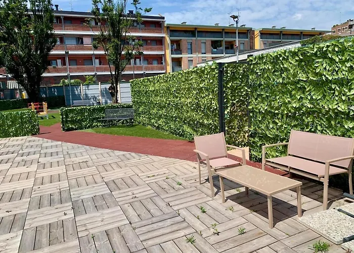 Mylo's -15 Minutes From The Duomo, Ieo, Prada Milán