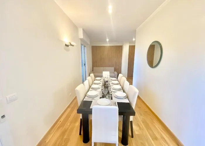 Lejlighed Penthouse With Panoramic Terrace-8 Minutes From The Duomo *