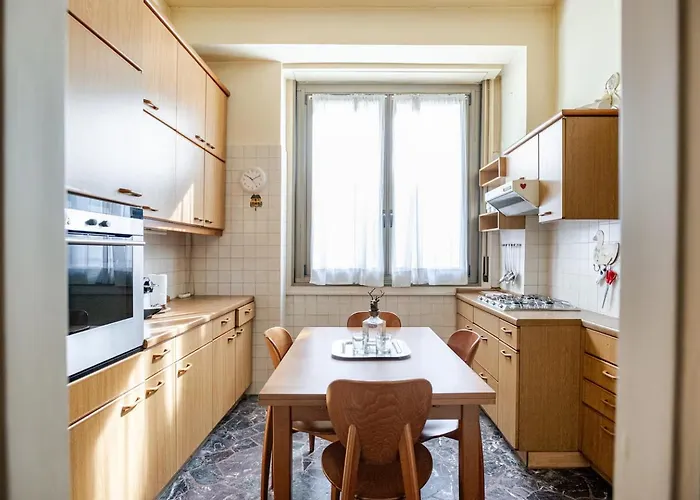 800 M Duomo - Vintage E Spazioso Daire Milano