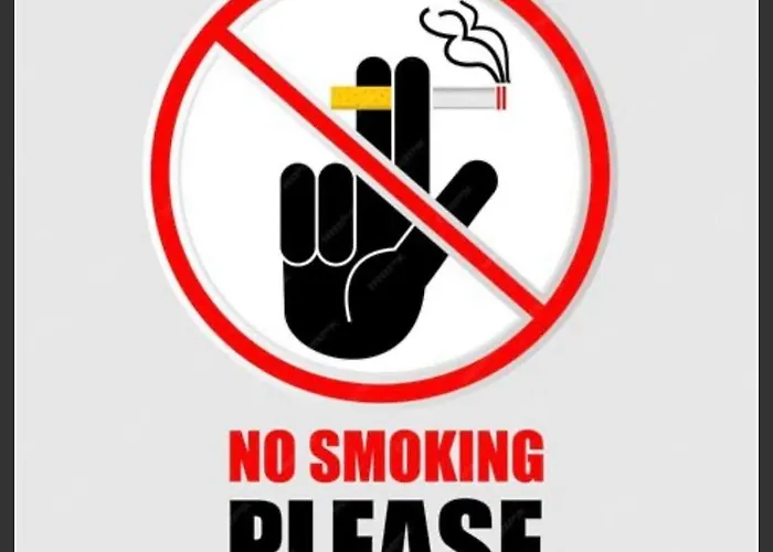 Mylo's -15 Minutes From The Duomo, Ieo, Prada