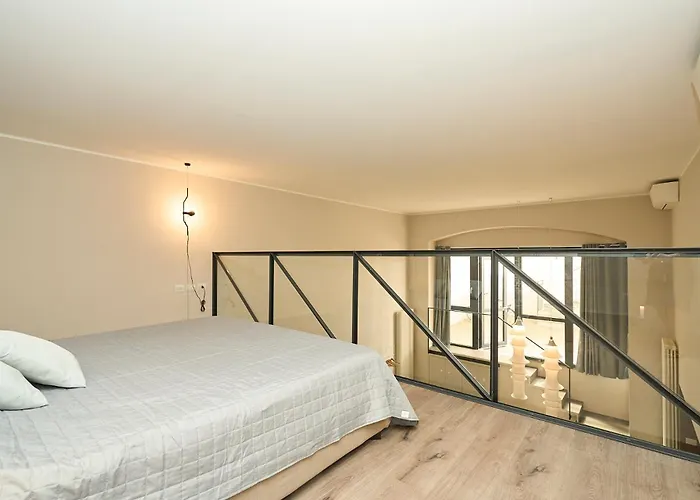 Navigli-duomo, Luxury Modern Loft Daire *