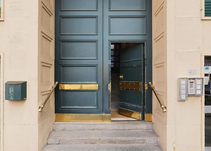 Primopiano - Mola * Milano