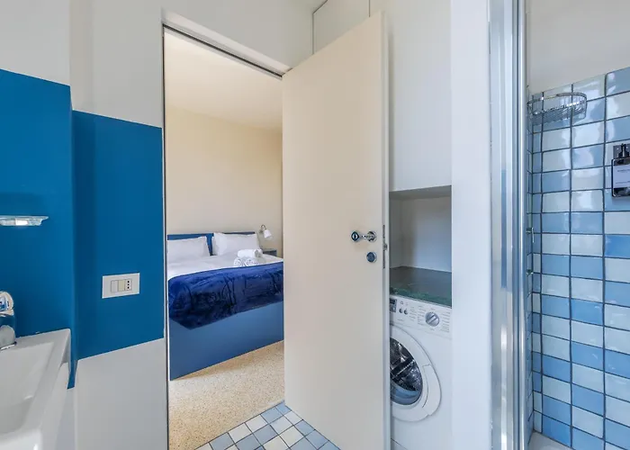 Penthouse With Terraces, Jacuzzi & Garage 公寓 *