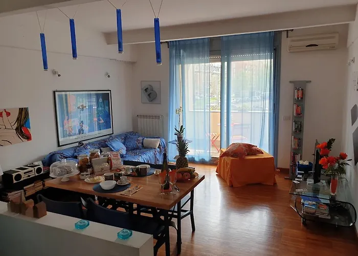 Bright And Lovely Private In Milánó