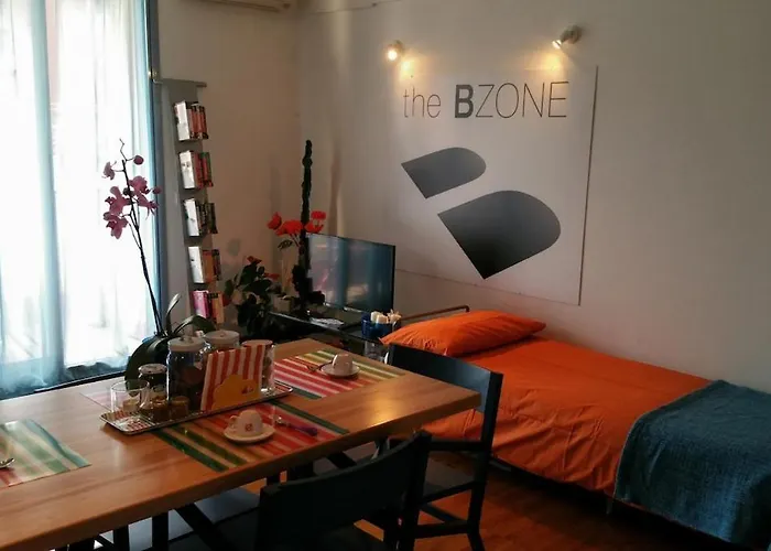 Bright And Lovely Private In Appartement