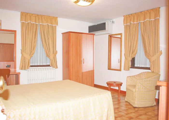 Szálloda Piccolo 3*