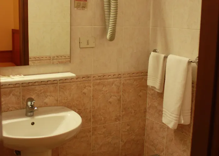 Szálloda Piccolo Milánó