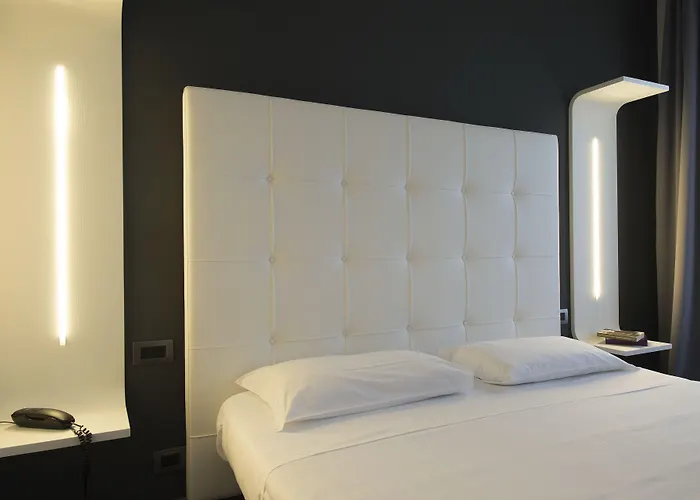 San Francisco Hotell 3*