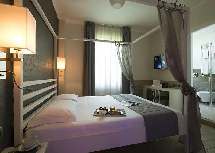 San Francisco Hotell 3*