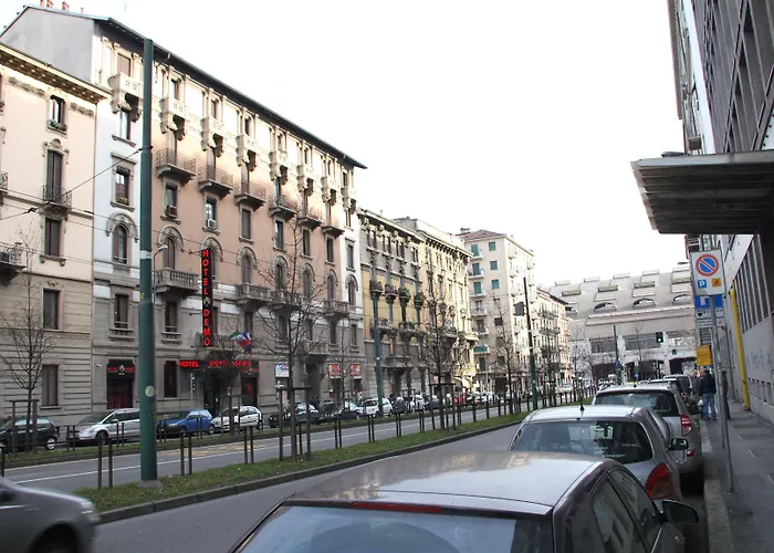 Demo' 3* Milano