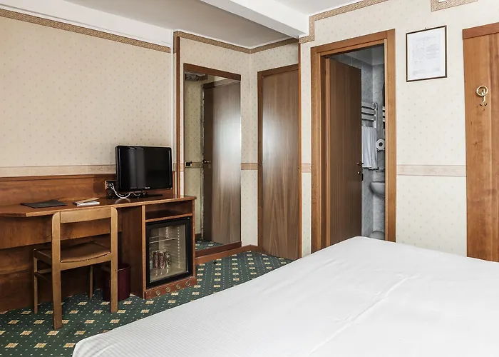 Des Etrangers Ξενοδοχείο Μιλάνο