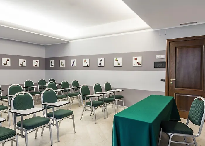 Des Etrangers Ξενοδοχείο