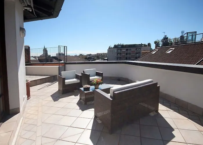 Mentana, By R Collection 4* Milano