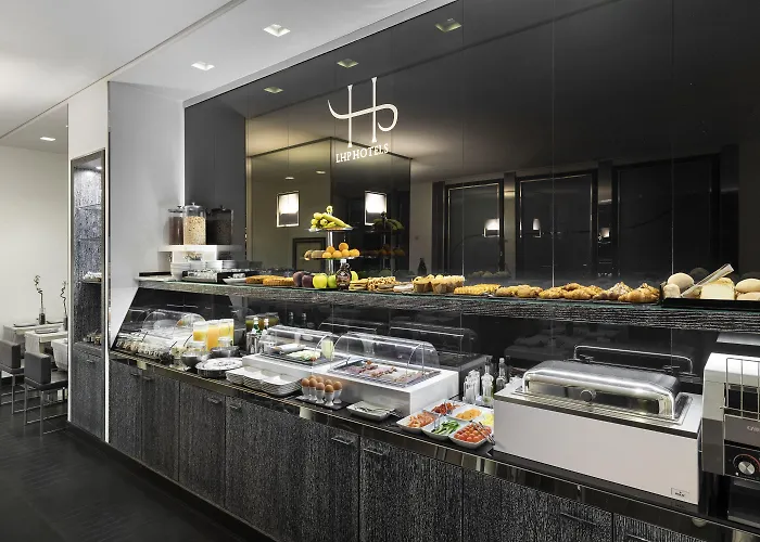 Lhp Napoleon Hotel 4*